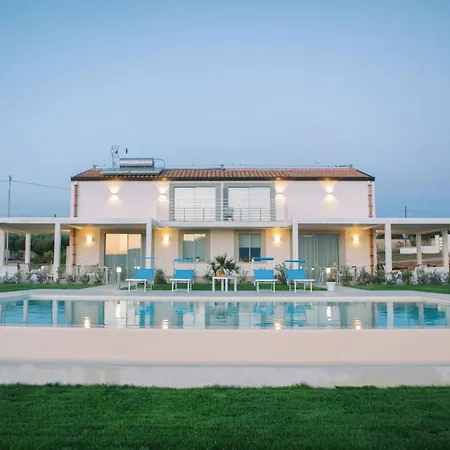 Playa Villa